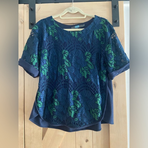Navy and Green Lace Blouse - Picture 1 of 3